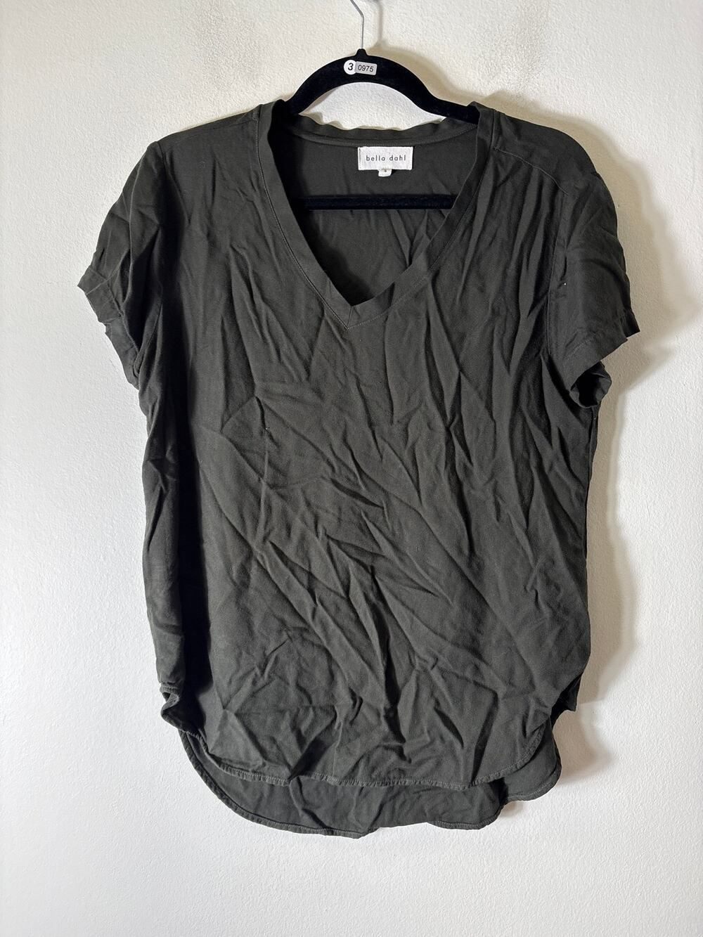 Bella Dahl Dark Green Short Sleeve V-Neck Tee Sz S